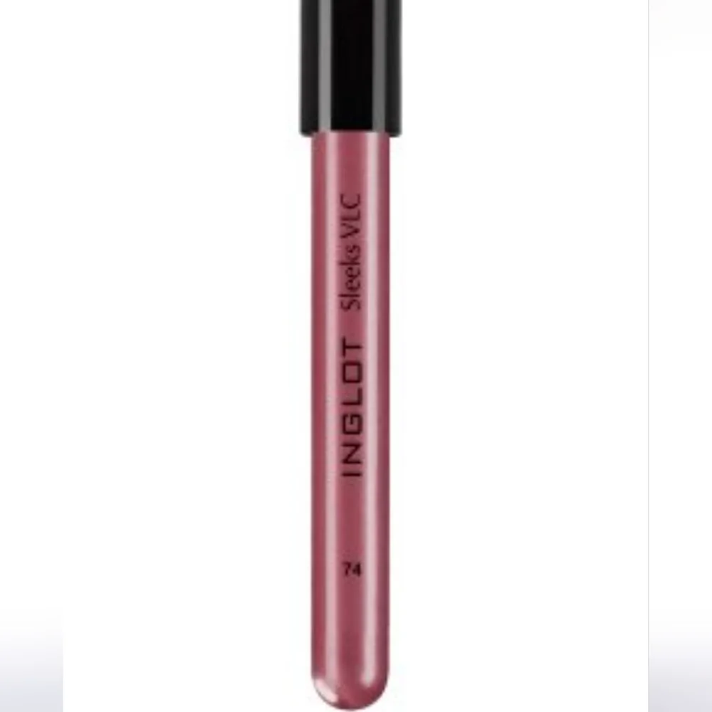 NWT Inglot Sleeks V.L.C Lip Gloss #74